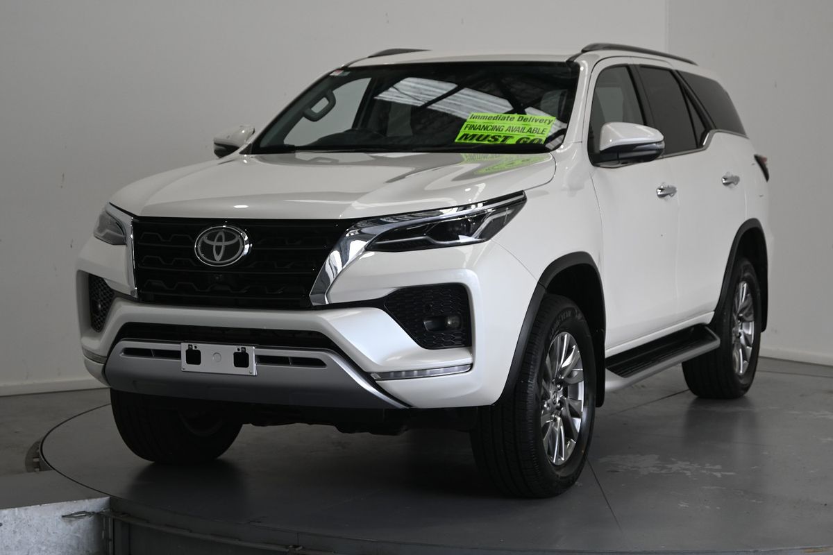 2022 Toyota Fortuner Crusade GUN156R