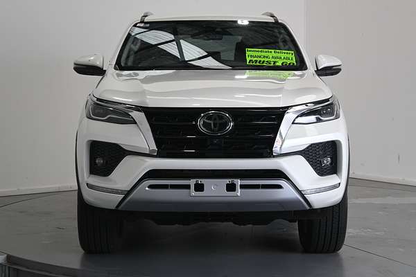 2022 Toyota Fortuner Crusade GUN156R