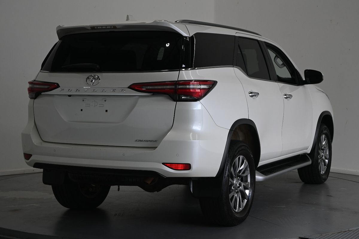 2022 Toyota Fortuner Crusade GUN156R