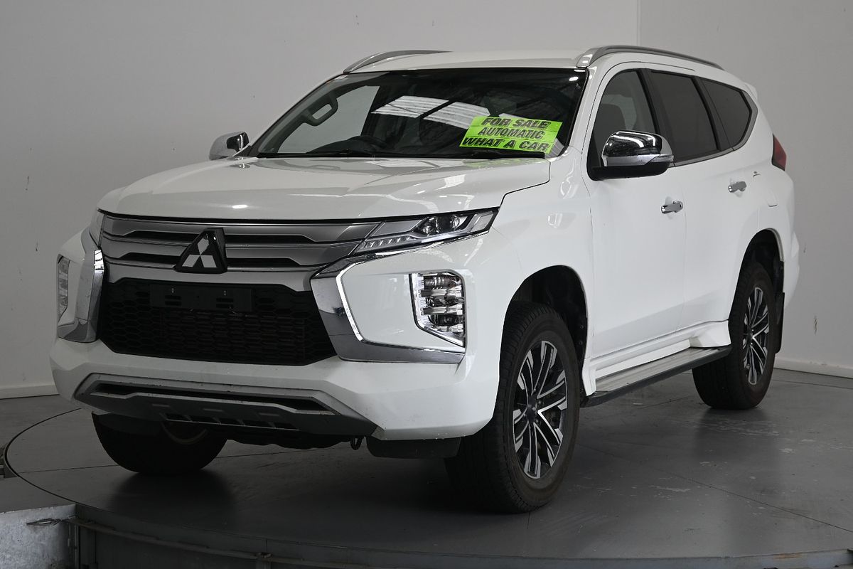 2022 Mitsubishi Pajero Sport GLS QF
