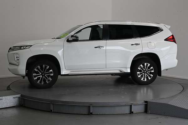 2022 Mitsubishi Pajero Sport GLS QF