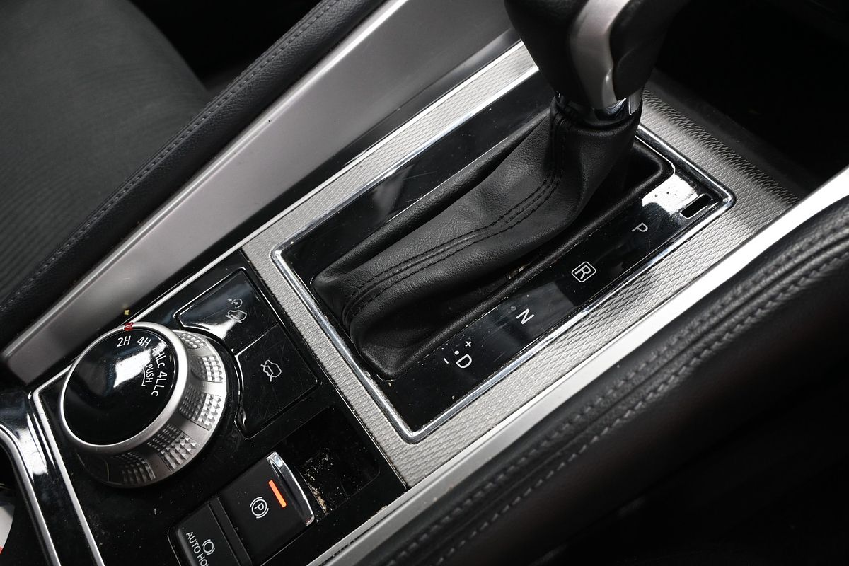 2022 Mitsubishi Pajero Sport GLS QF