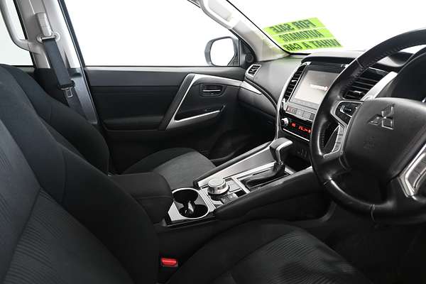 2022 Mitsubishi Pajero Sport GLS QF