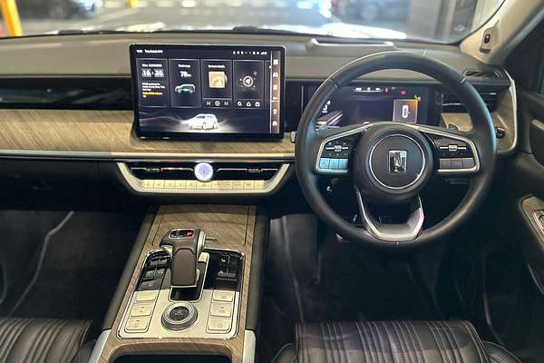 2024 GWM Tank 500 Lux Hybrid P03
