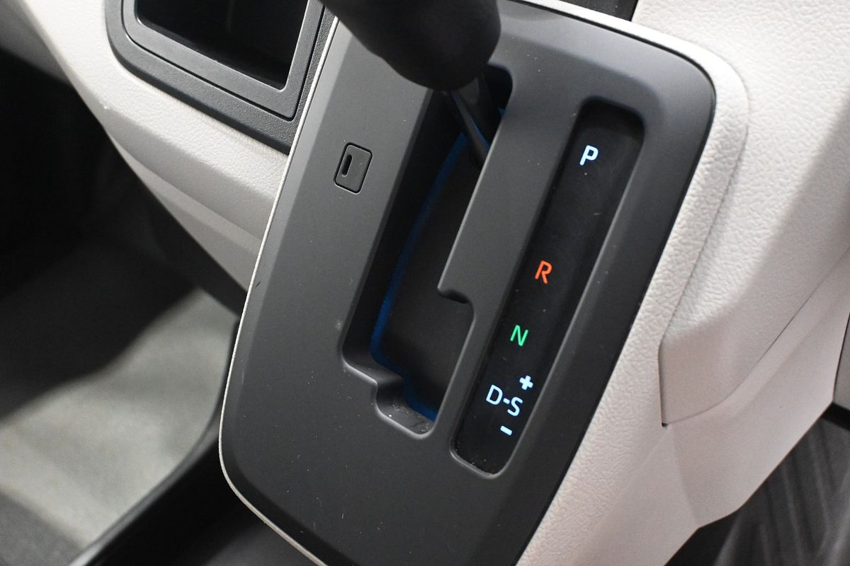 2021 Toyota Hiace GDH300R LWB