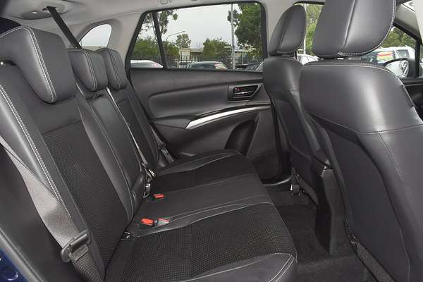 2023 Suzuki S-Cross ALLGRIP Prestige JYB