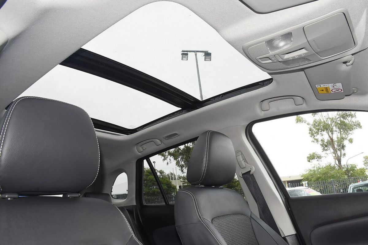 2023 Suzuki S-Cross ALLGRIP Prestige JYB