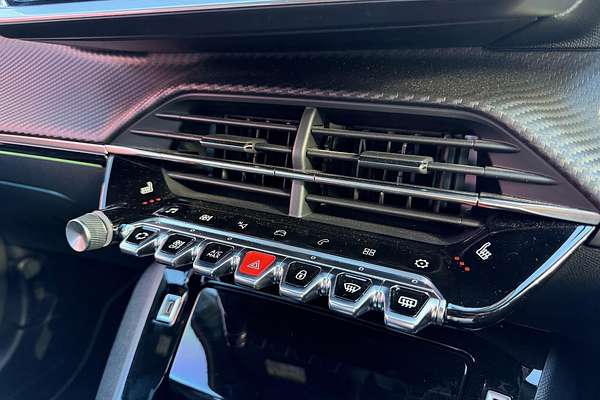 2022 Peugeot 2008 GT Sport P24