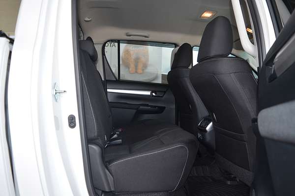 2024 Toyota Hilux SR5 48V GUN126R 4X4