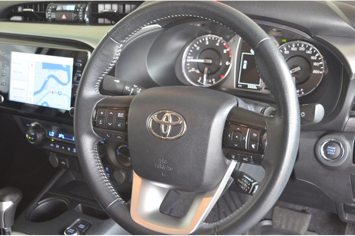 2024 Toyota Hilux SR5 48V GUN126R 4X4