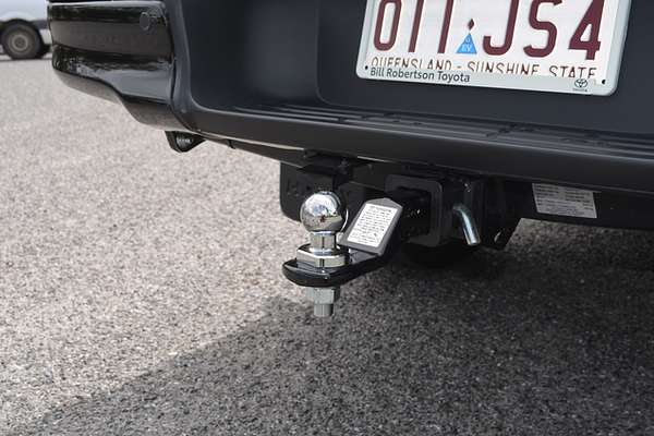 2024 Toyota Hilux SR5 48V GUN126R 4X4
