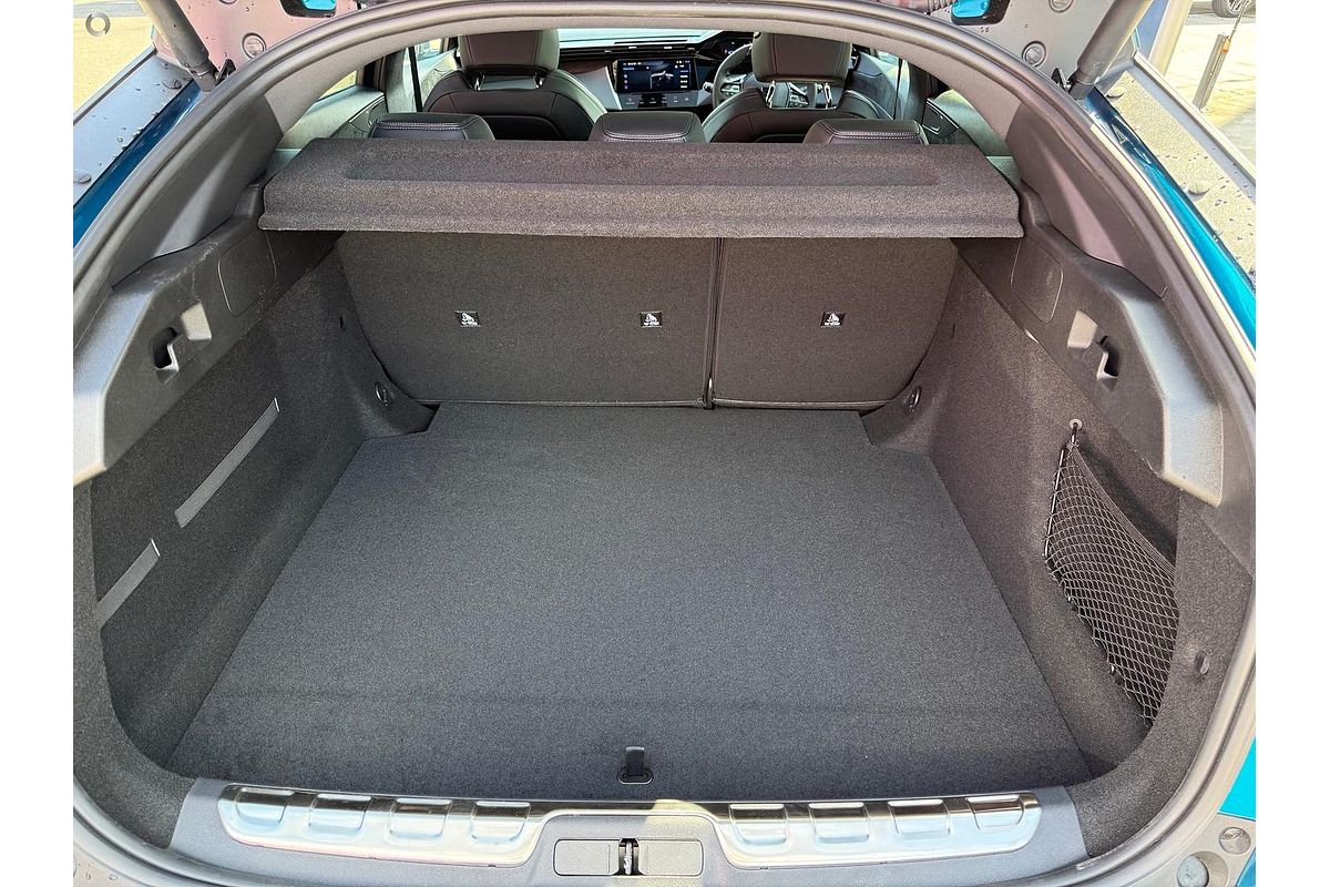 2025 Peugeot 408 GT Premium Hybrid P54