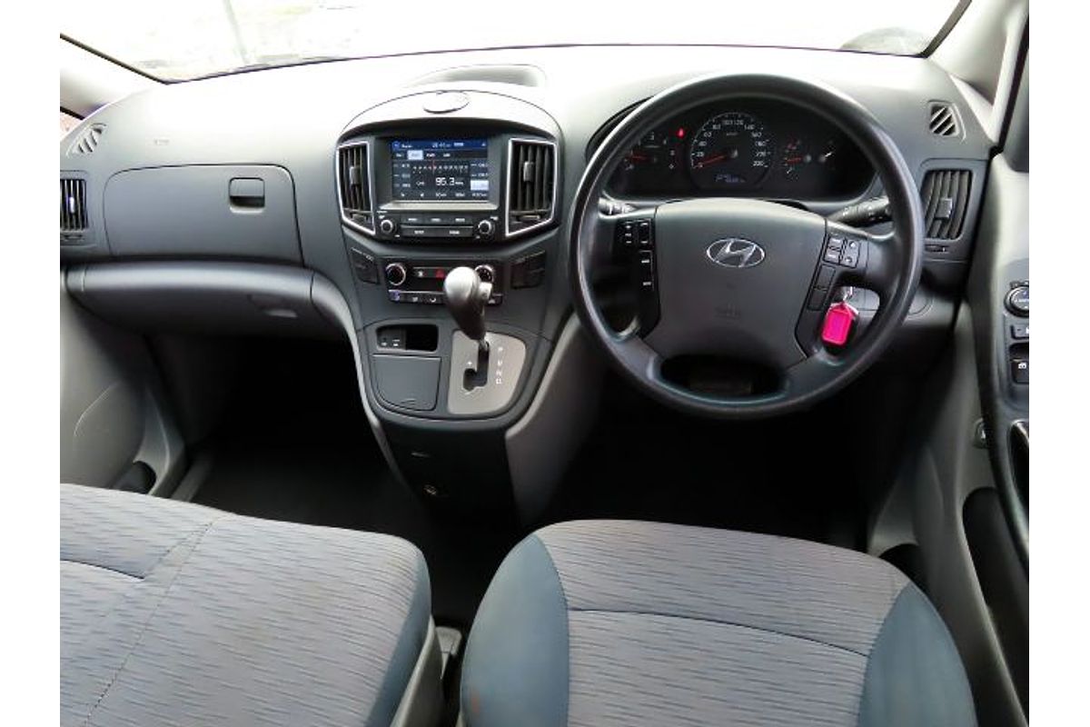 2016 Hyundai iLoad TQ3-V Series II