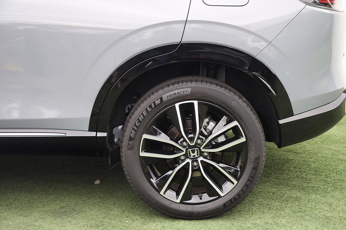 2025 Honda HR-V e:HEV X