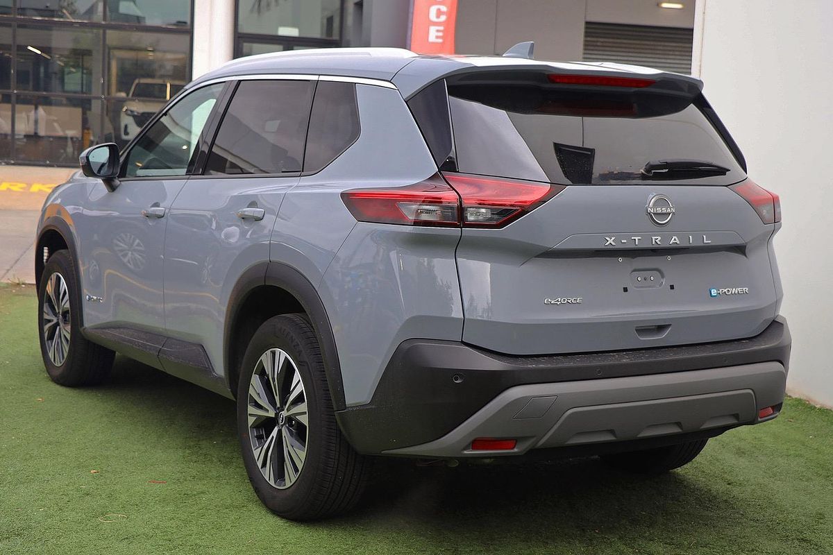 2024 Nissan X-TRAIL ST-L e-POWER T33