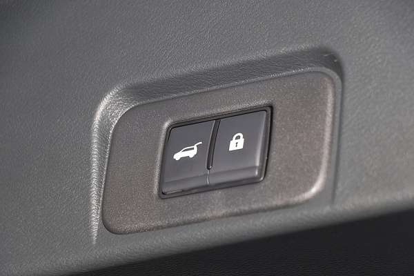 2024 Nissan X-TRAIL Ti e-POWER T33