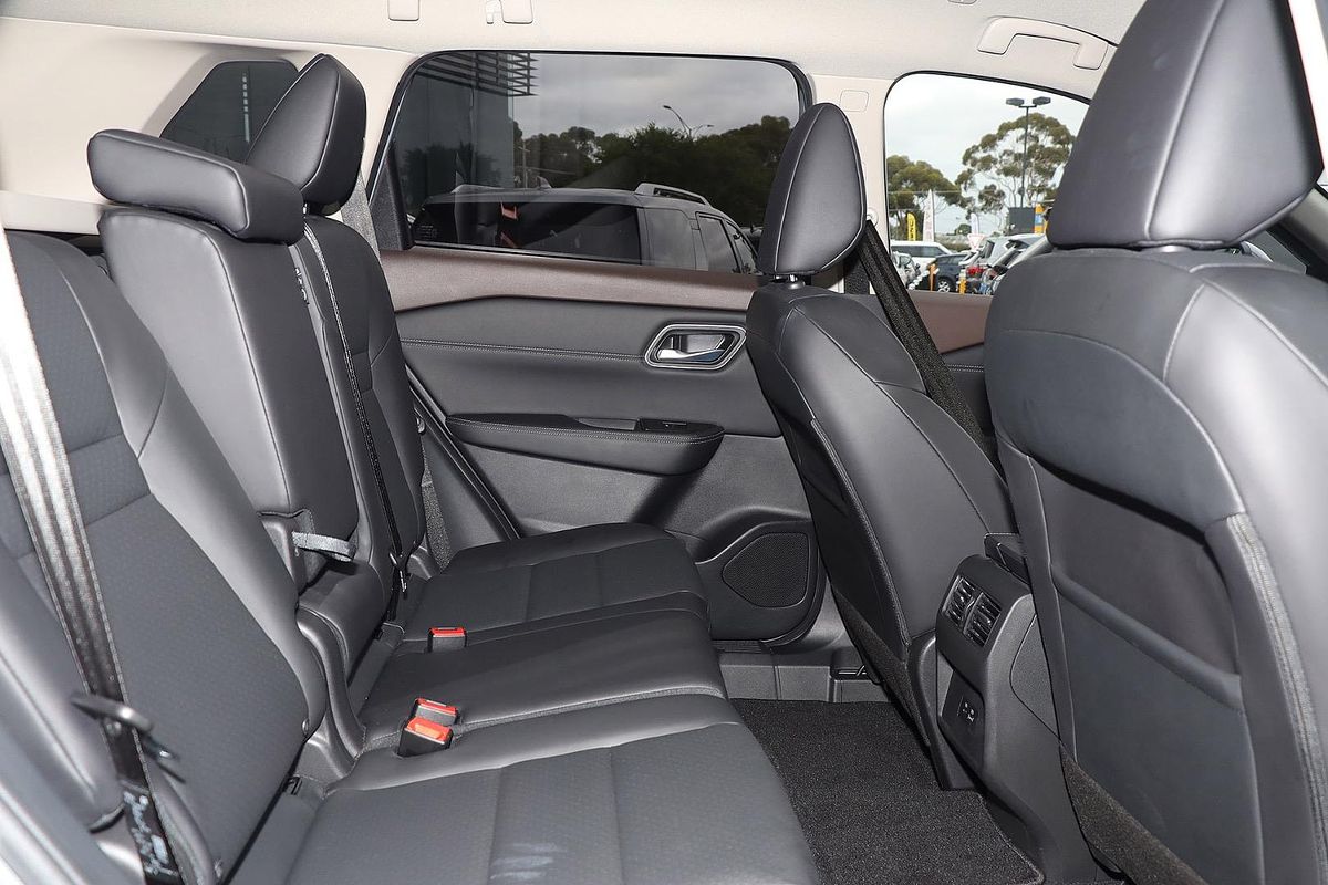 2024 Nissan X-TRAIL ST-L e-POWER T33