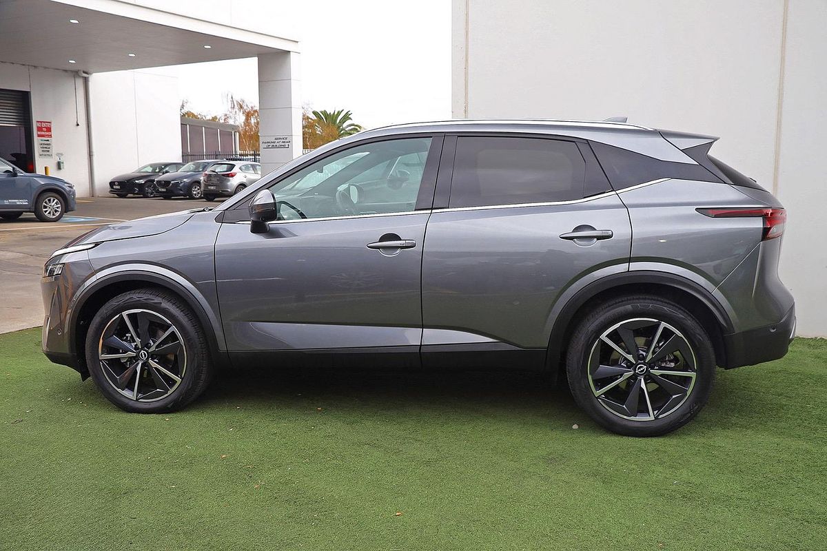2024 Nissan QASHQAI Ti J12