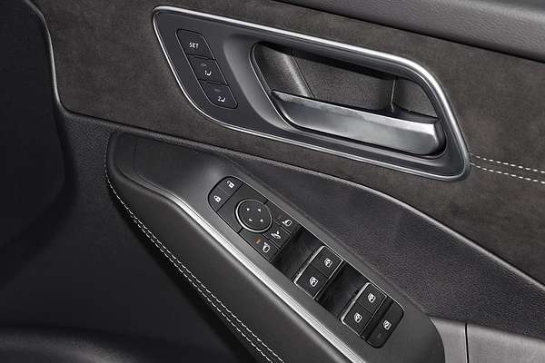 2025 Nissan QASHQAI N-DESIGN e-POWER J12