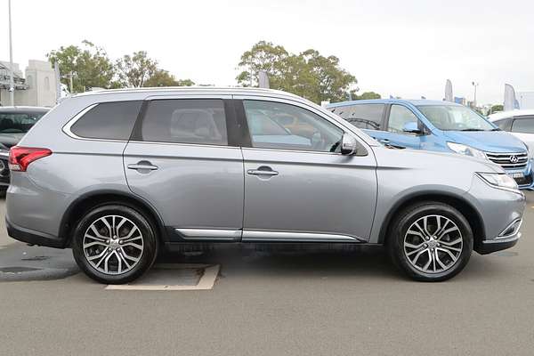 2016 Mitsubishi Outlander LS ZK