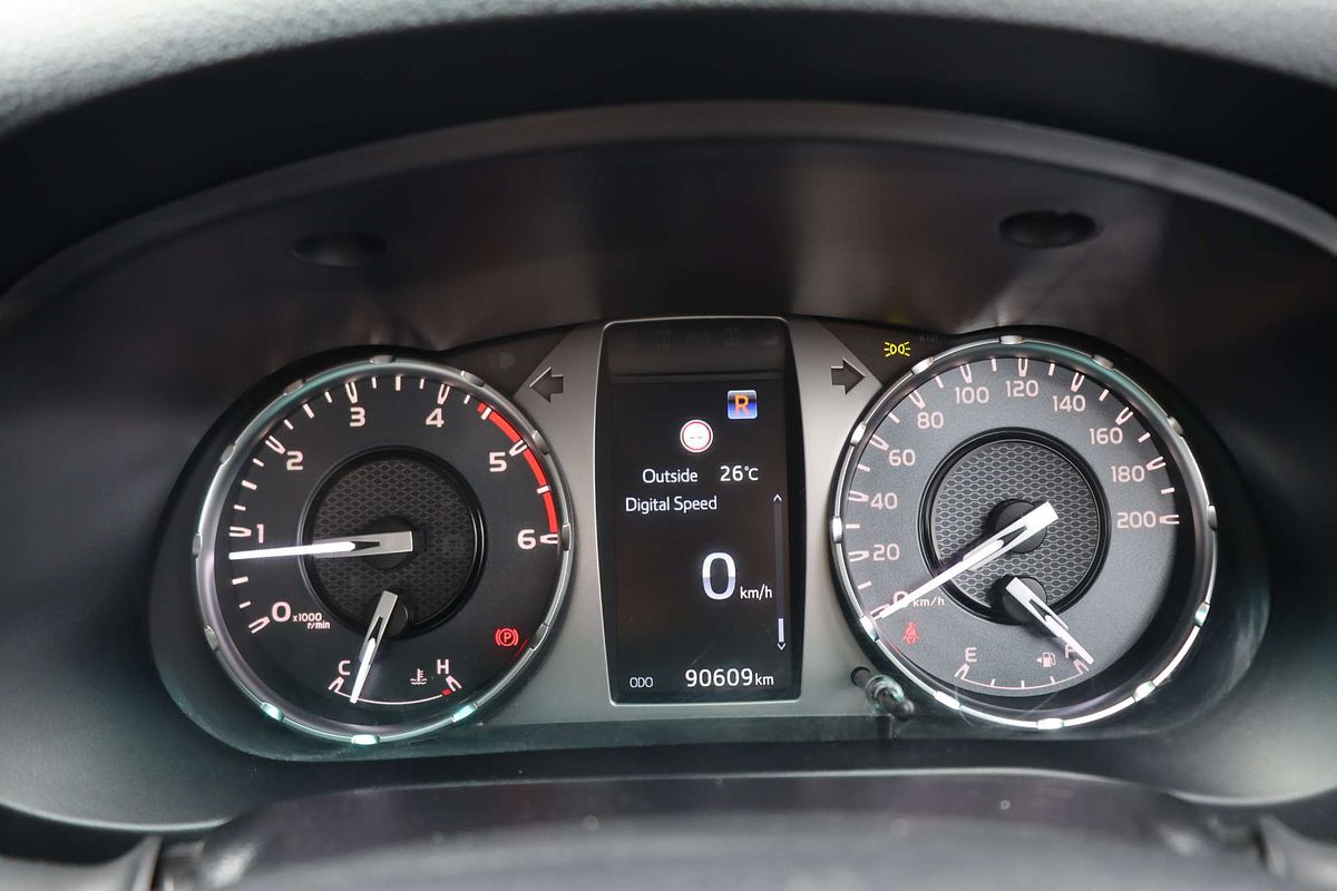 2022 Toyota Hilux SR5 GUN126R 4X4