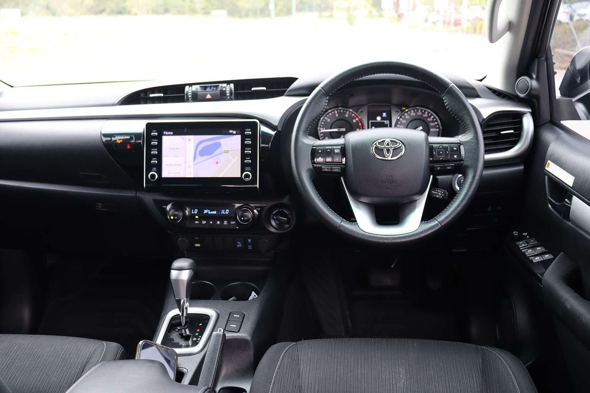 2022 Toyota Hilux SR5 GUN126R 4X4
