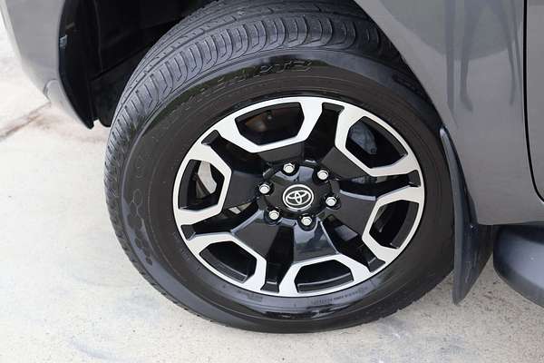 2022 Toyota Hilux SR5 GUN126R 4X4