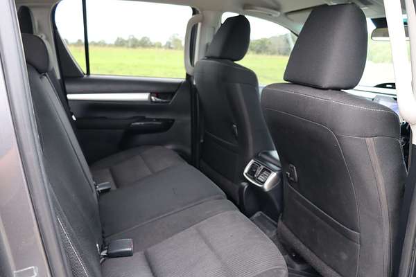 2022 Toyota Hilux SR5 GUN126R 4X4