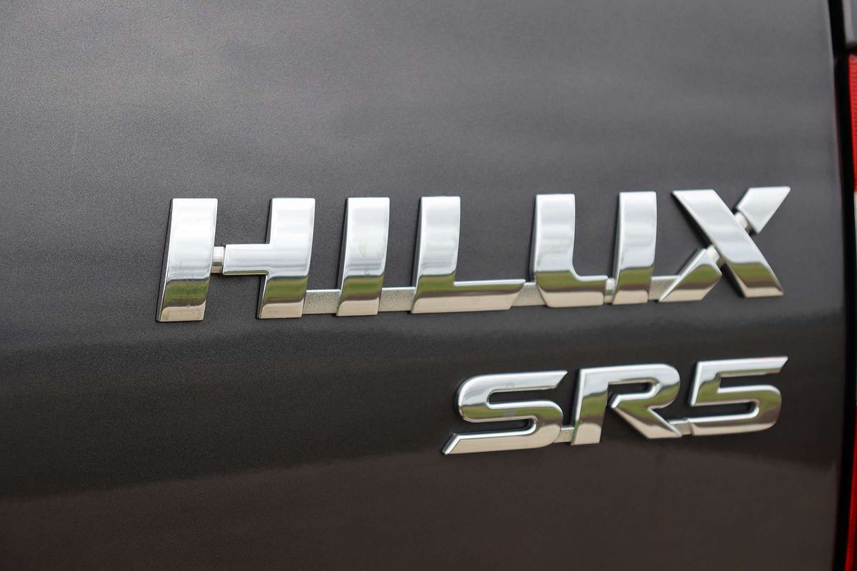 2022 Toyota Hilux SR5 GUN126R 4X4