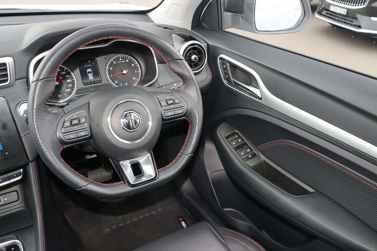 2022 MG ZST Excite