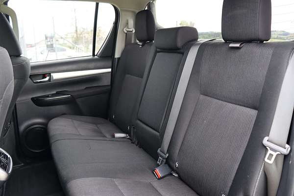 2022 Toyota Hilux SR5 GUN126R 4X4