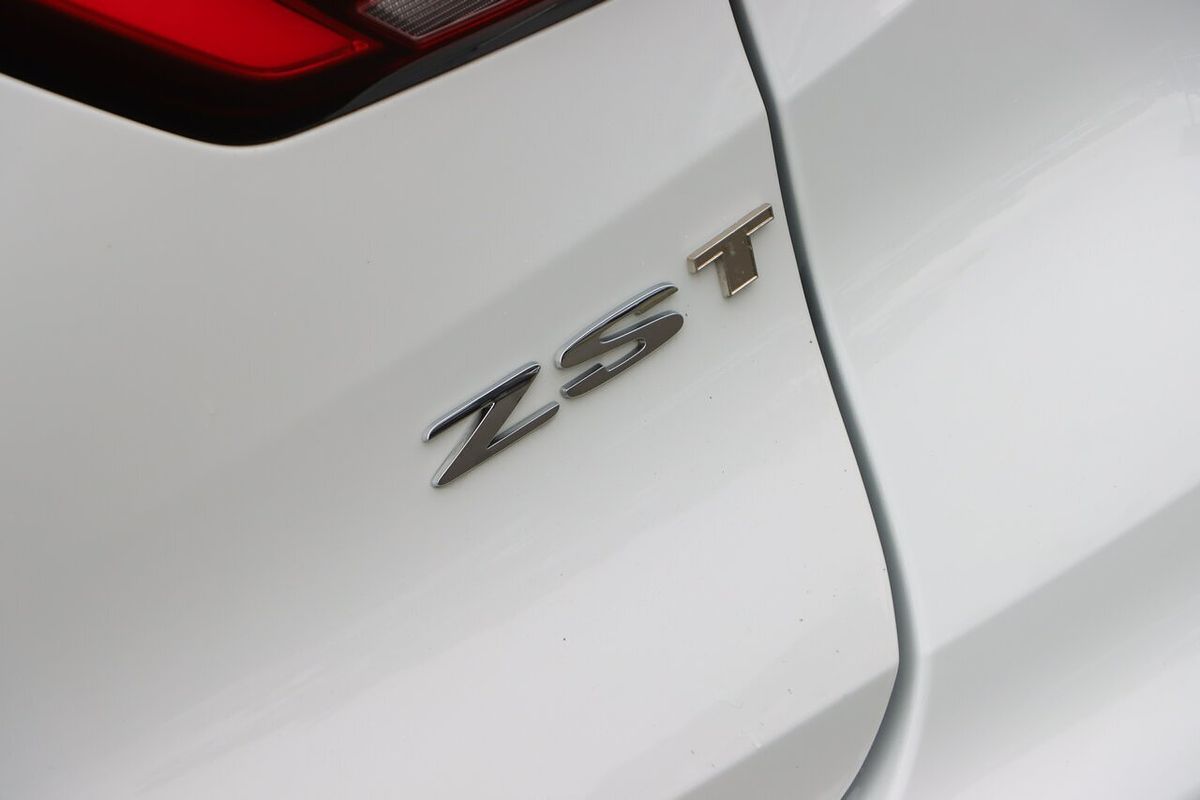 2022 MG ZST Excite