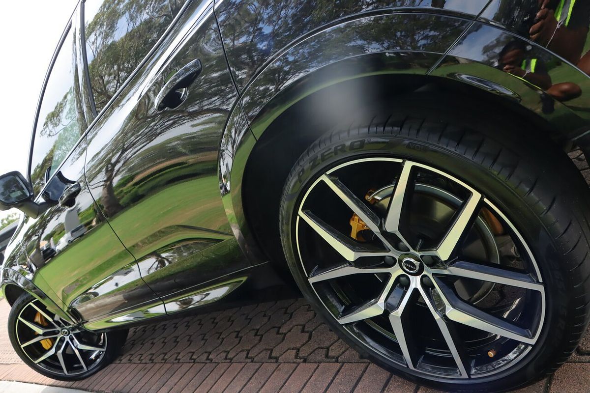 2021 Volvo XC60 T8 Polestar