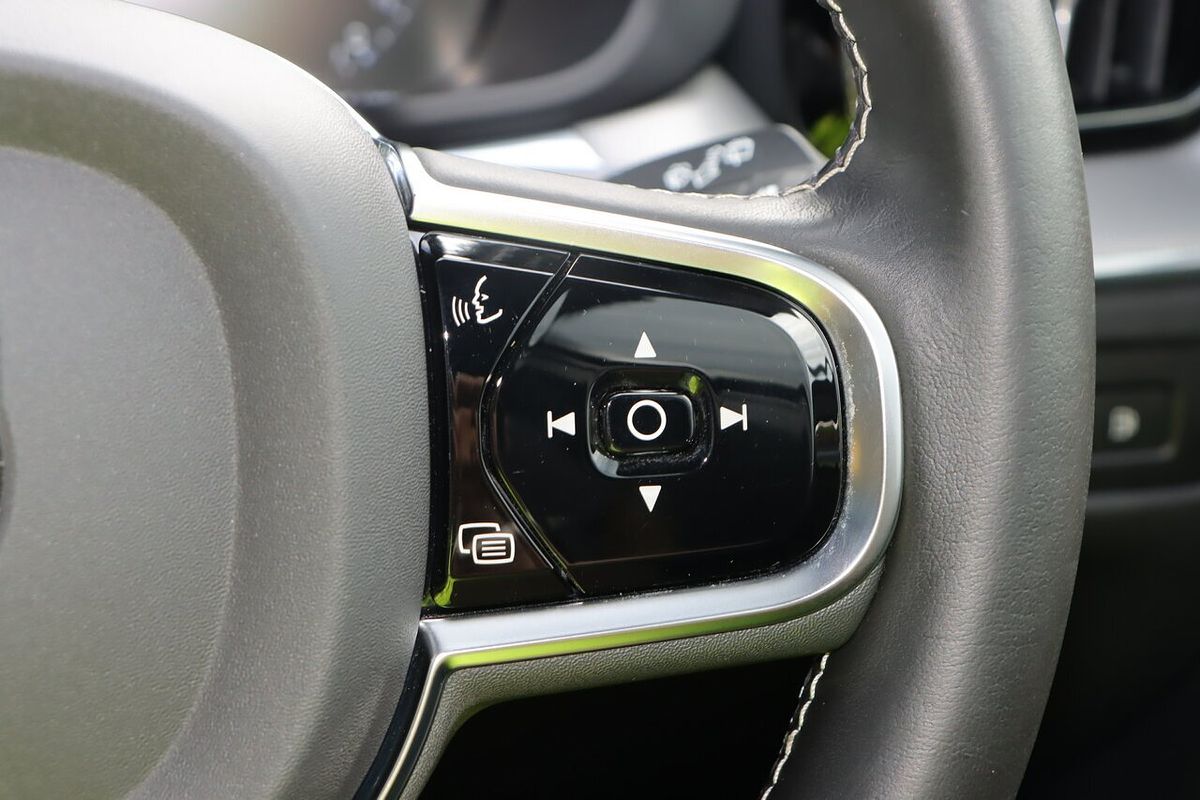 2021 Volvo XC60 T8 Polestar