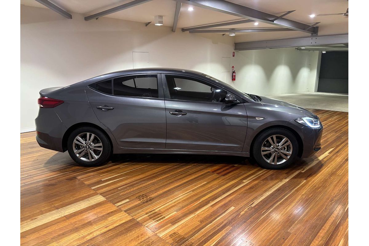 2018 Hyundai Elantra Active AD