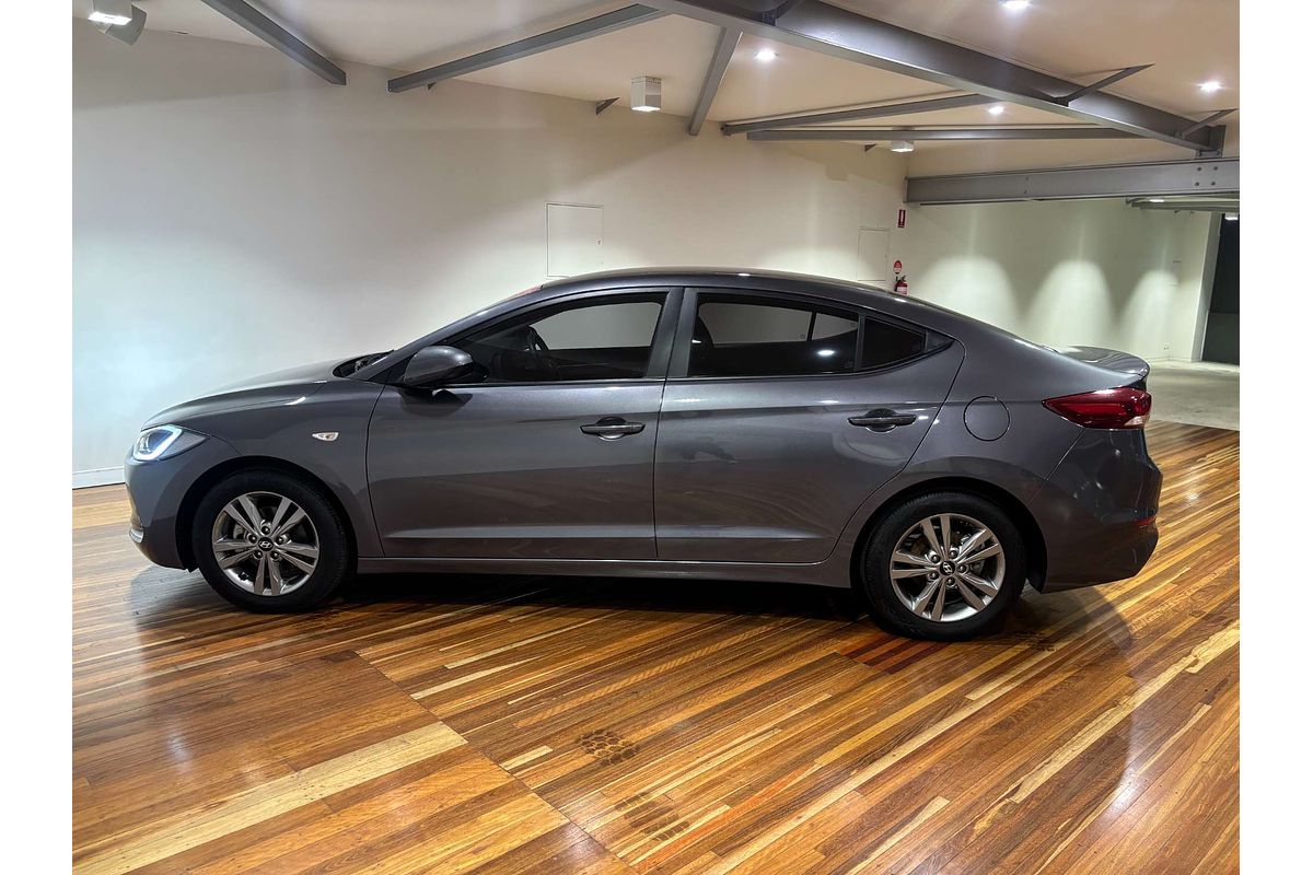2018 Hyundai Elantra Active AD