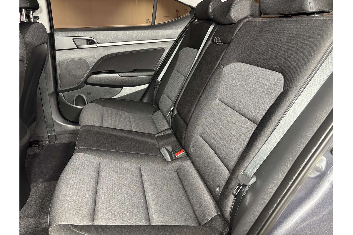 2018 Hyundai Elantra Active AD
