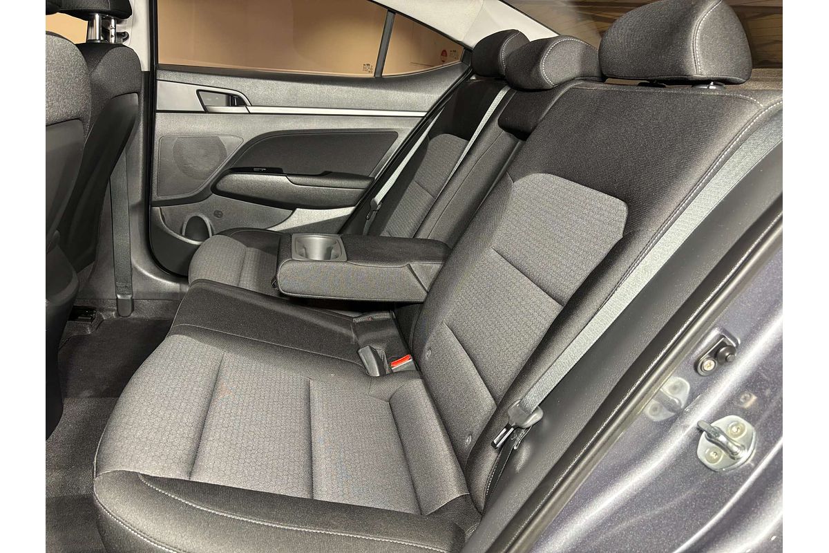 2018 Hyundai Elantra Active AD