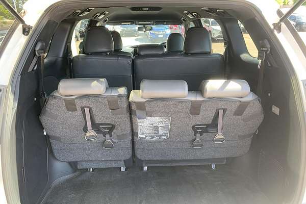 2019 Toyota Tarago GLi ACR50R