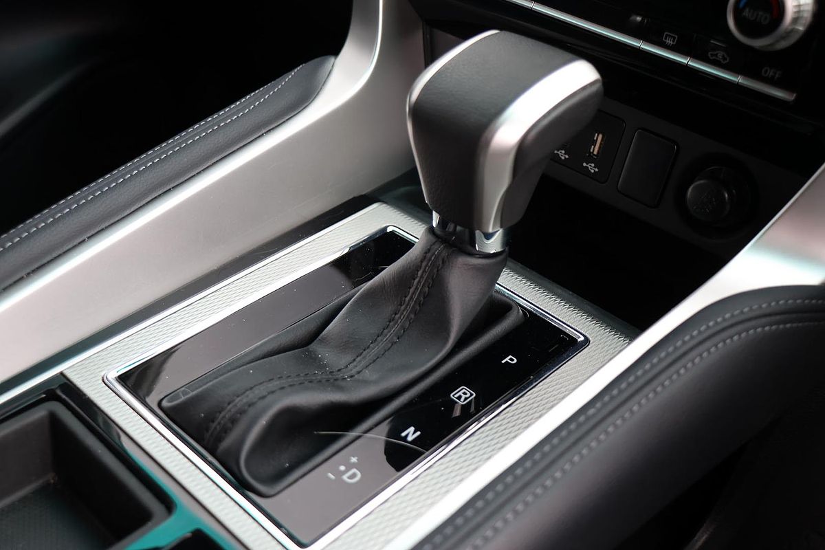 2023 Mitsubishi Pajero Sport GLX QF