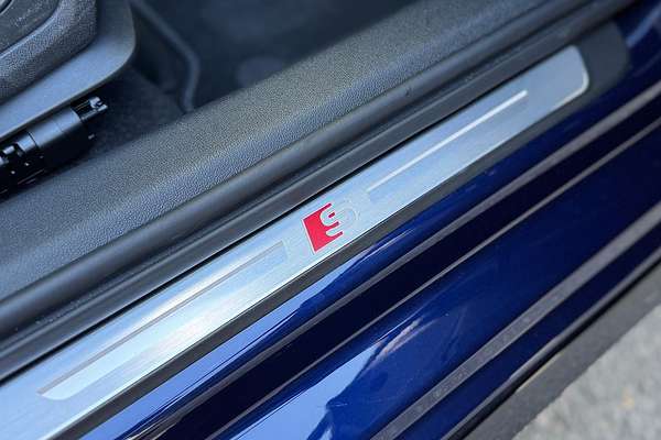 2024 Audi A3 35 TFSI S line GY