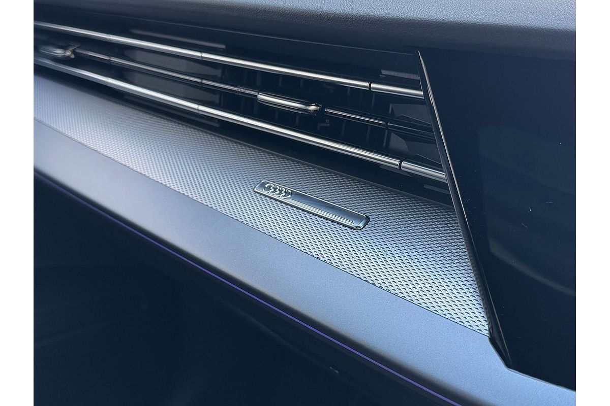 2024 Audi A3 35 TFSI S line GY