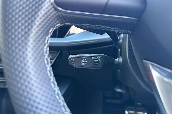 2024 Audi A3 35 TFSI S line GY