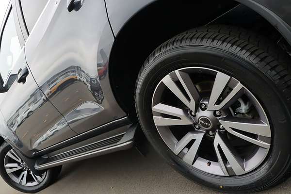 2022 Isuzu MU-X LS-T