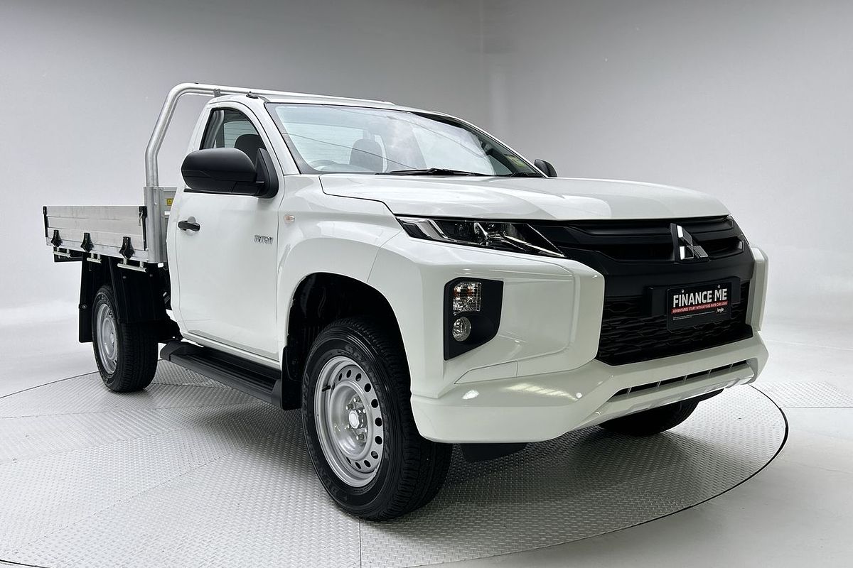2023 Mitsubishi Triton GLX MR 4X4