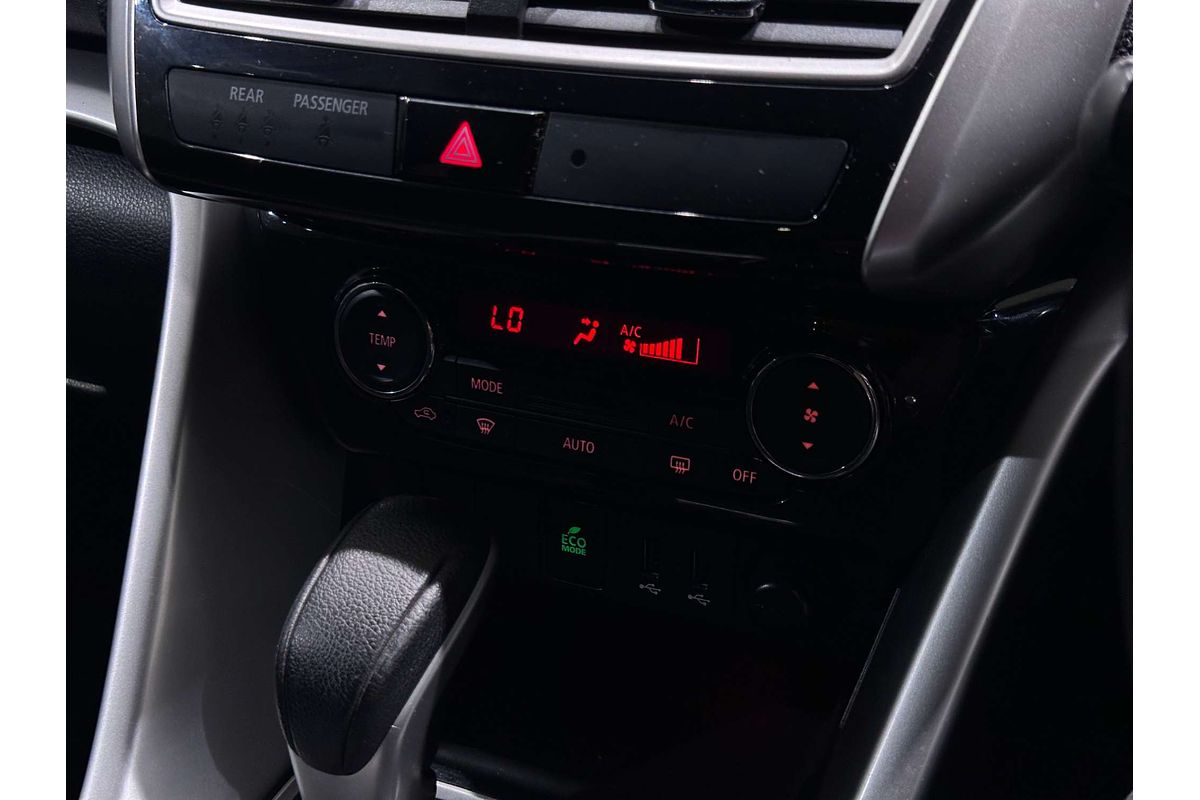 2020 Mitsubishi Eclipse Cross Black Edition YA