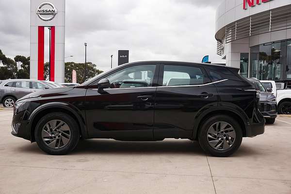 2025 Nissan QASHQAI ST J12