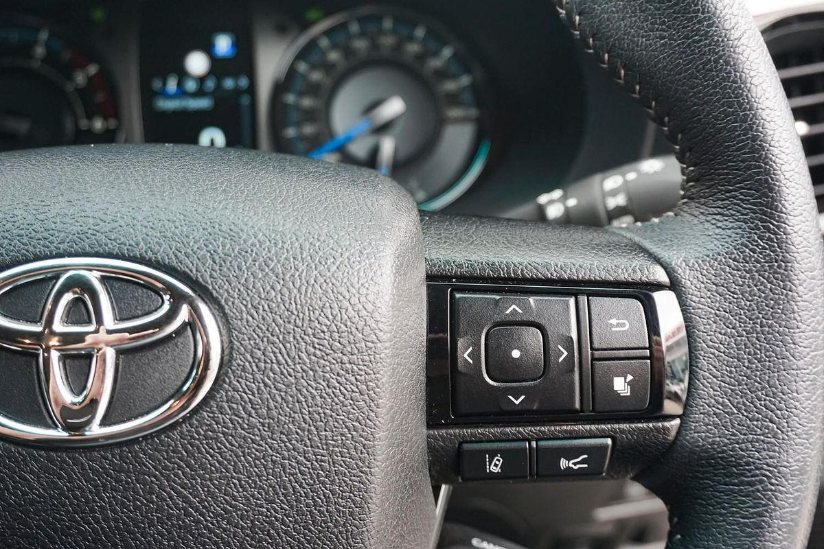 2024 Toyota Hilux Rogue 48V GUN126R 4X4
