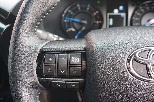 2024 Toyota Hilux Rogue 48V GUN126R 4X4