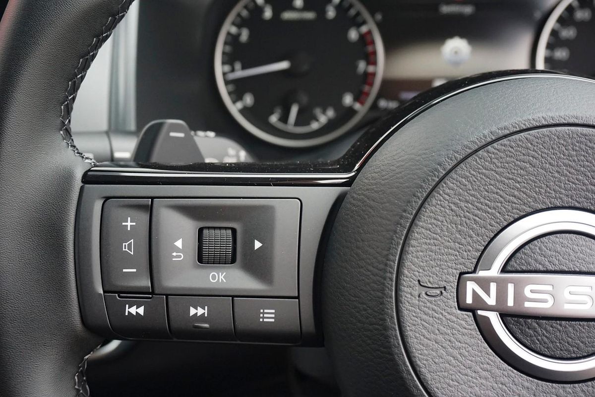 2025 Nissan QASHQAI ST J12